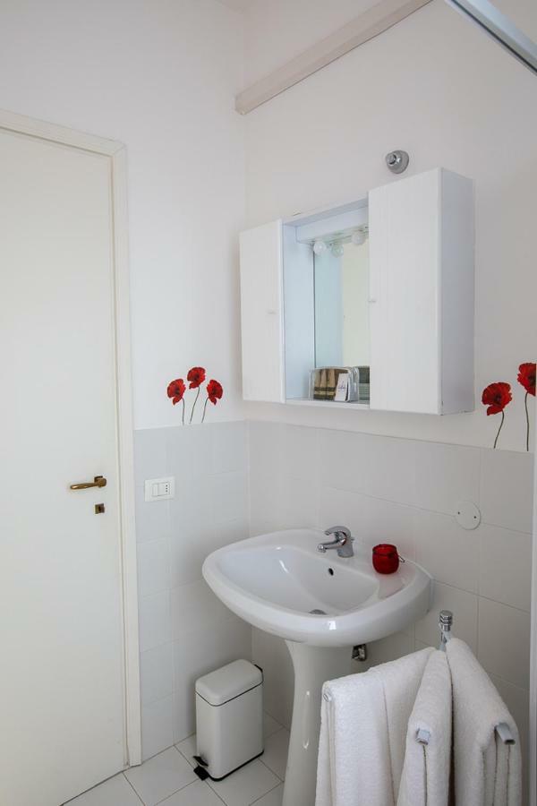 Lullaby House Lazise Appartement Buitenkant foto